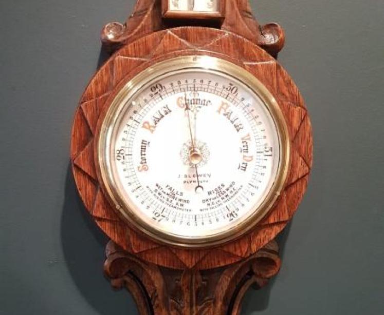 Small Victorian Oak Banjo Barometer - Image 3