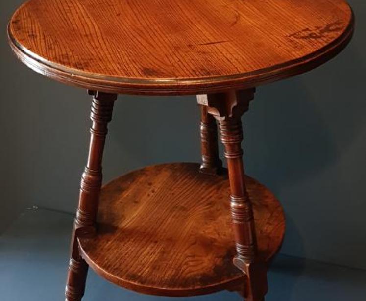 Early Victorian Elm Cricket Table - Image 3
