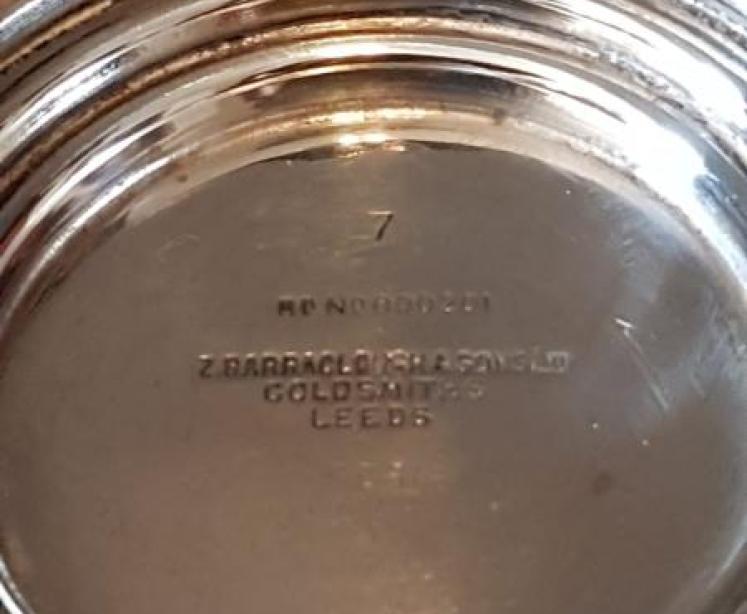 Fine Quality Silver Mug - Image 4