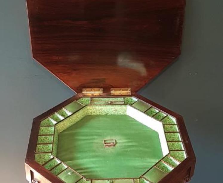 William IV Rosewood Work Table - Image 3