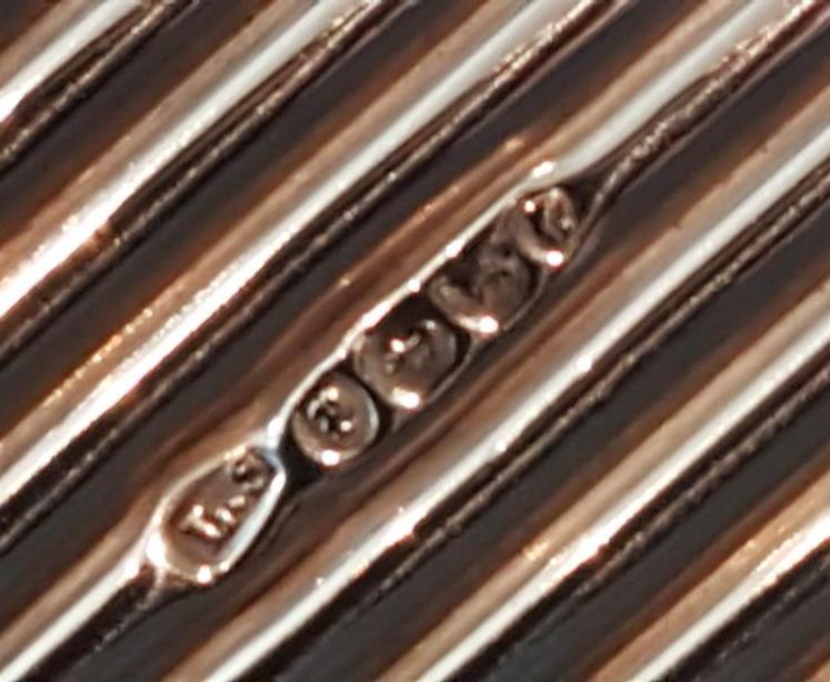 Victorian Reeded Silver Photo Frame - Image 6