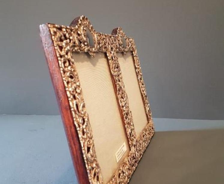 Fine Quality Victorian Silver Double Photo Frame - Image 2
