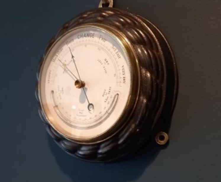 Victorian Steel Barometer with Thermometer - Image 7