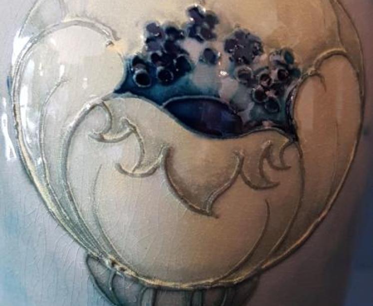 Rare Moorcroft Big Poppy on Celandon Ground Vase - Image 6