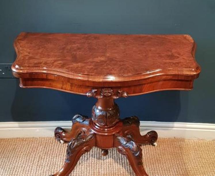 Stylish Victorian Burr Walnut Fold Over Gaming Table - Image 1