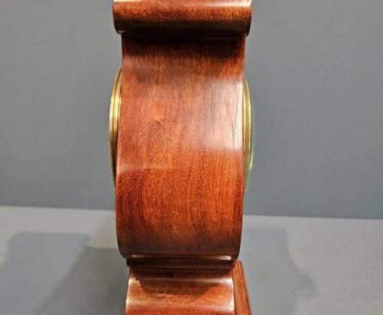 Superb Edwardian Mahogany Inlaid Curled Top Mantel Clock - Image 4
