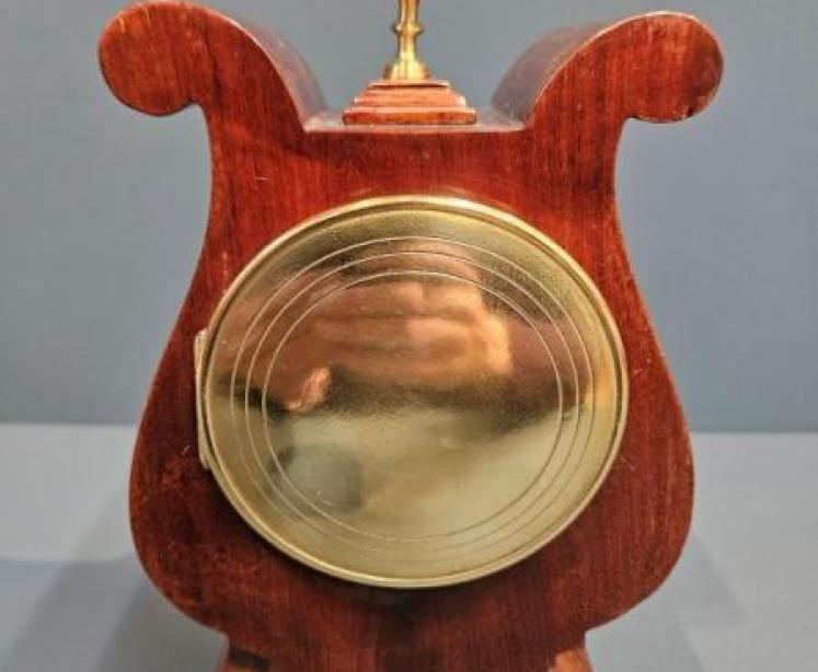 Superb Edwardian Mahogany Inlaid Curled Top Mantel Clock - Image 6