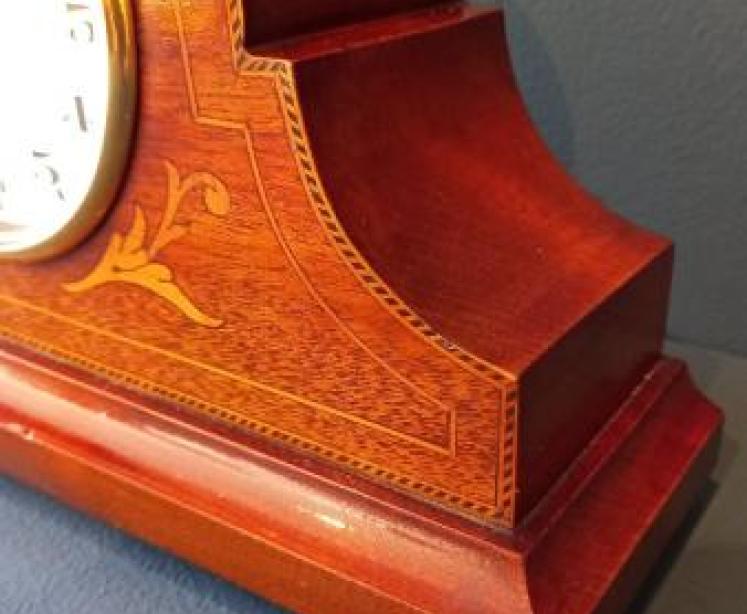 Edwardian Period Inlaid Arched Top Mantel Clock - Image 4
