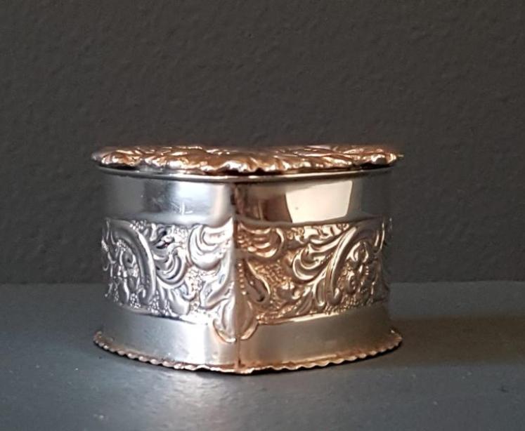 Victorian Silver Heart Shaped Pot Pourri - Image 4