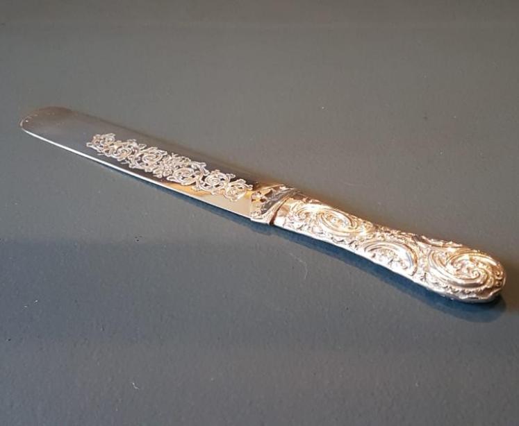 Fine Quality Victorian Silver Paper Knife  - Image 5