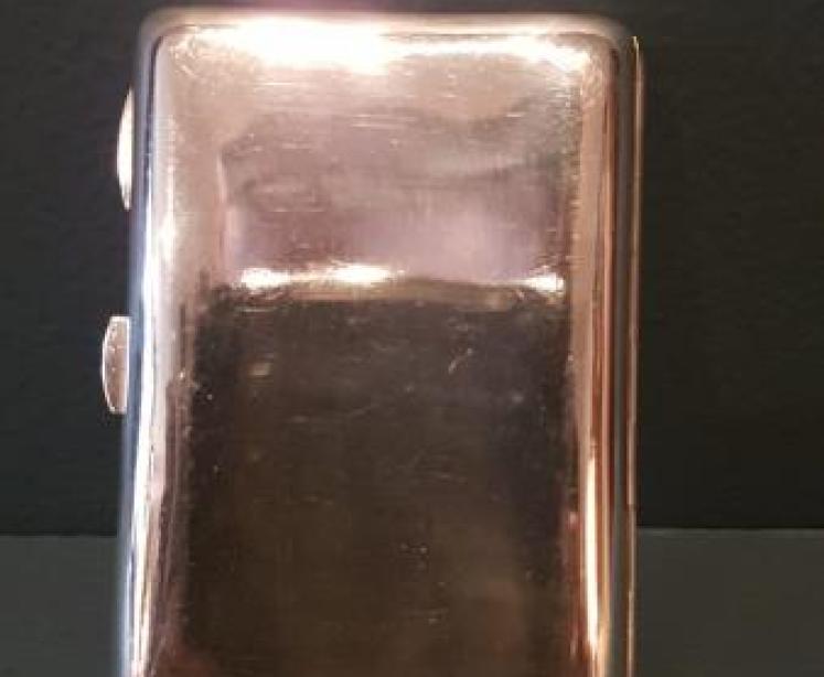 Outstanding Quality Silver and Enamel Cheroot Case - Image 3