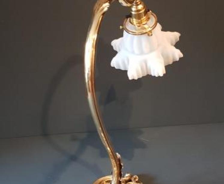 Late Victorian Cast Brass Adjustable Table Lamp and Shade - Image 6