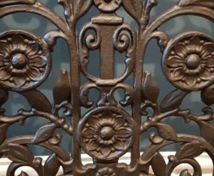 Superb Quality Victorian Cast Iron Stick Stand  - Image 6