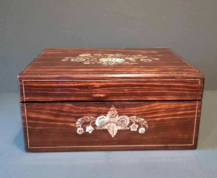 Mid Victorian Coromandel Inlaid Sewing Box - Image 4