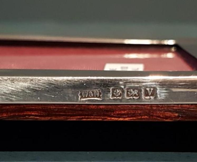 George V Silver Photo Frame by Walker & Hall - Image 5