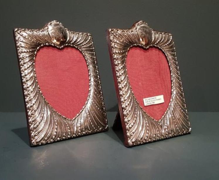 Pair of Victorian Silver Photo Frames by William Comyns - Image 1