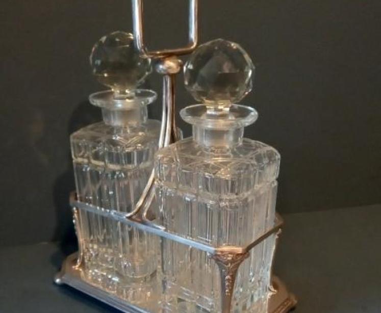 Victorian Silver Plated Two Bottle Decanter Stand  - Image 7