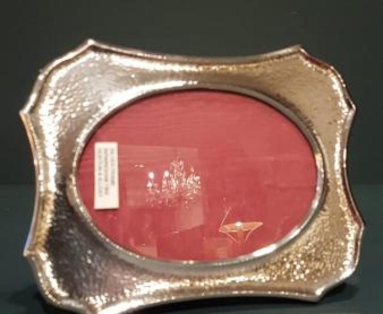 Edwardian Planished Silver Photo Frame - Image 2