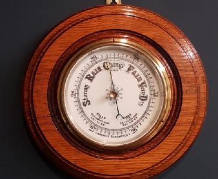 Victorian Oak Ships Barometer - Image 1