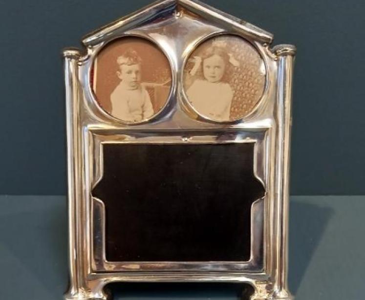 Rare Edwardian Silver Three Window Photo Frame - Image 1