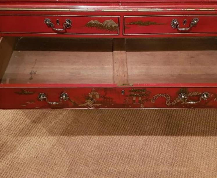 George III Chinoiserie Decorated Press Robe - Image 4