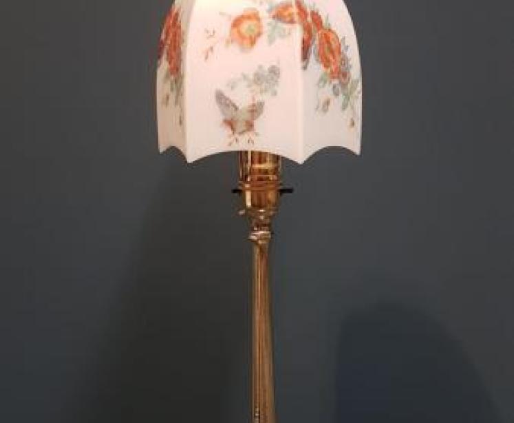 Edwardian Brass Table Lamp and Glass Shade - Image 1