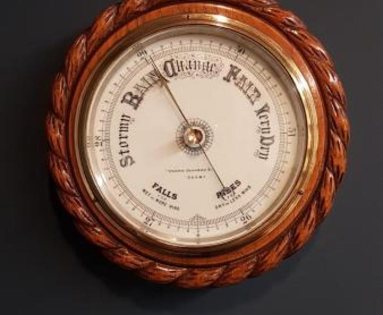 Victorian Oak Ships Barometer - Image 1