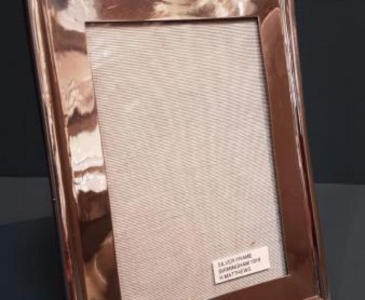 George V Silver Photo Frame - Image 1