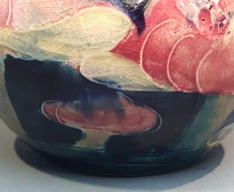 Superb Moorcroft Claremont Vase - Image 6