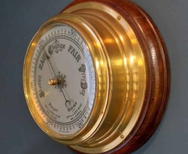 Edwardian Period Brass Bulkhead Ship's Barometer - Image 7