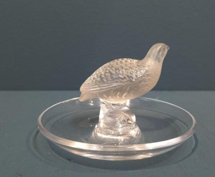 Lalique Opalescent Sitting Grouse Ring Tray - Image 3