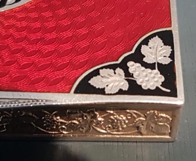 Outstanding Engine Turned Enamel Card Case - Image 7