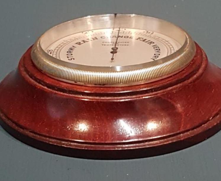 Victorian Desk Top Pocket Barometer - Image 4