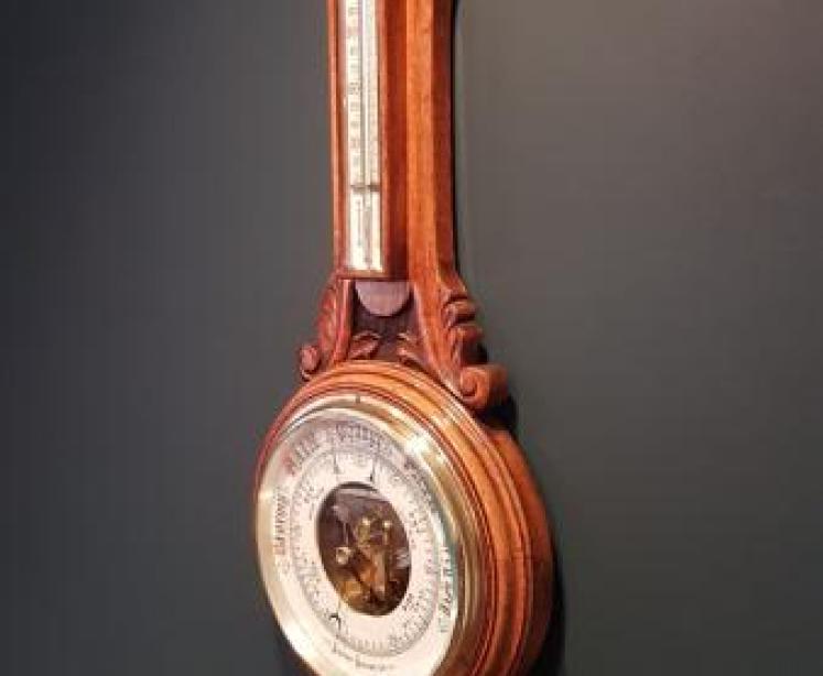 Superb Victorian Carved Oak Banjo Barometer with Skeletonised Movement - Image 4