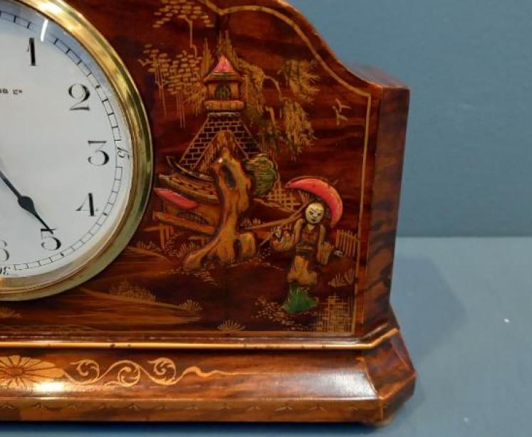 Edwardian Figured Walnut Chinoiserie Mantel Clock  - Image 4