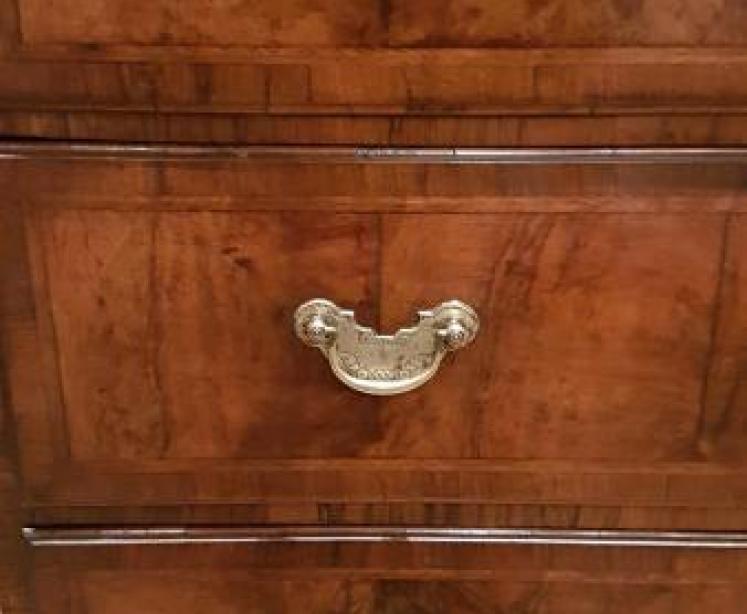Superb George II Walnut Chest on Chest - Image 6