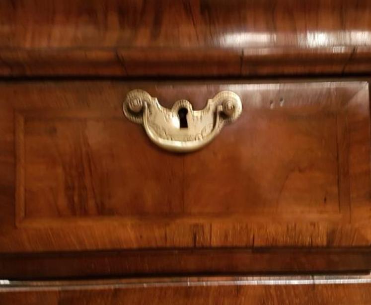 Superb George II Walnut Chest on Chest - Image 7