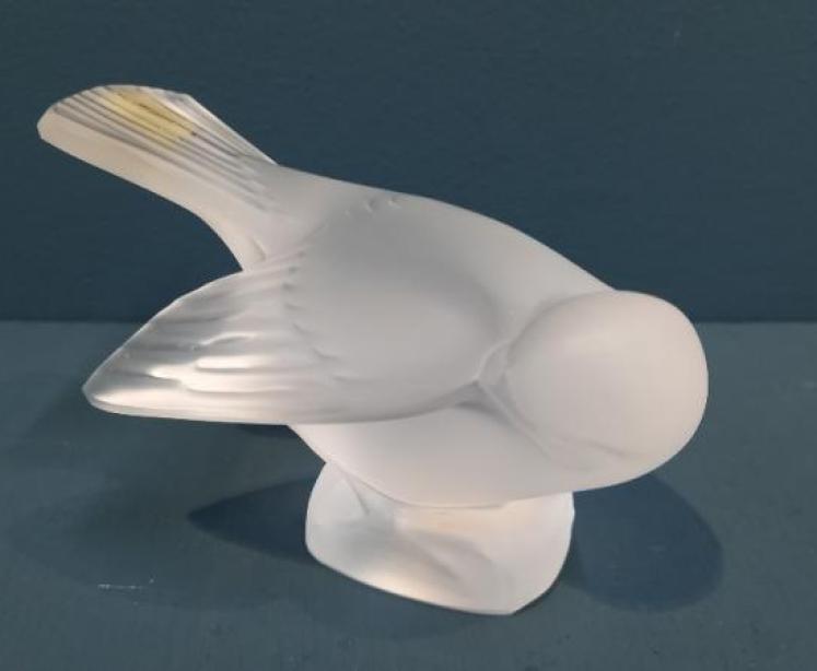 Lalique Opalescent Preening Bird - Image 7