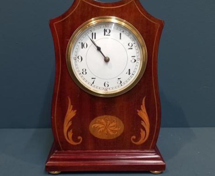 Edwardian Scalloped Top Inlaid Mantel Clock - Image 1