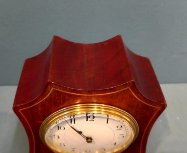 Edwardian Scalloped Top Inlaid Mantel Clock - Image 4