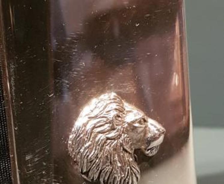 Fine Quality Silver Wildlife Theme Photo Frame - Image 4