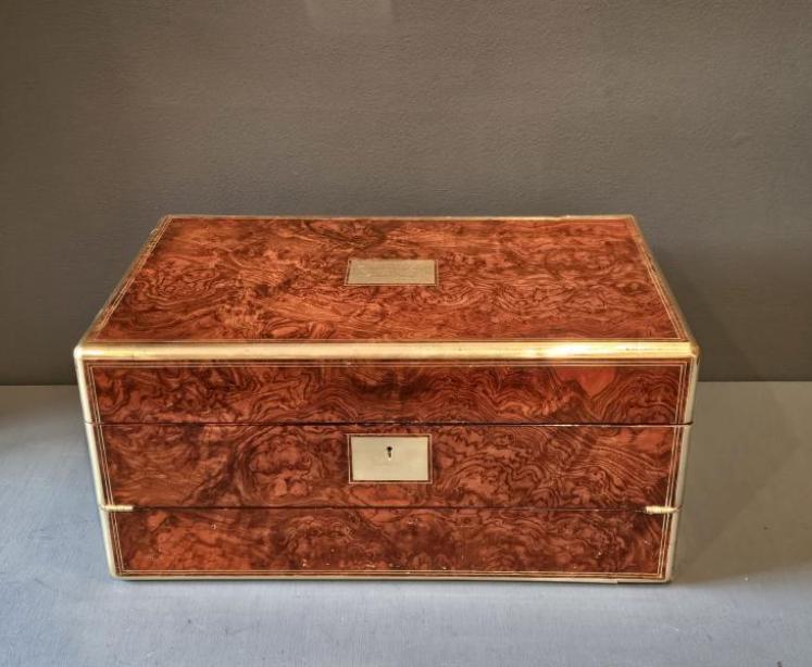 Superb Early Victorian Burr Walnut Writing Compendium - Image 3