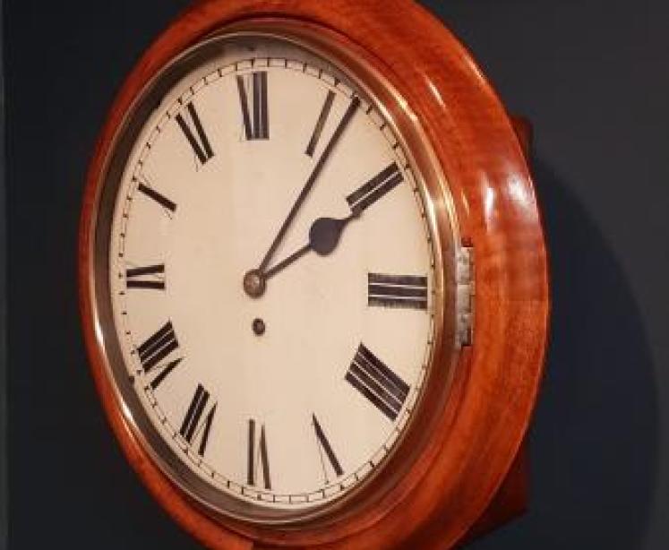 Victorian Walnut Cased Fusee Dial Clock - Image 2