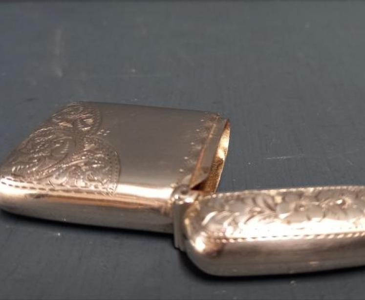 Victorian Engraved Silver Vesta Case - Image 4