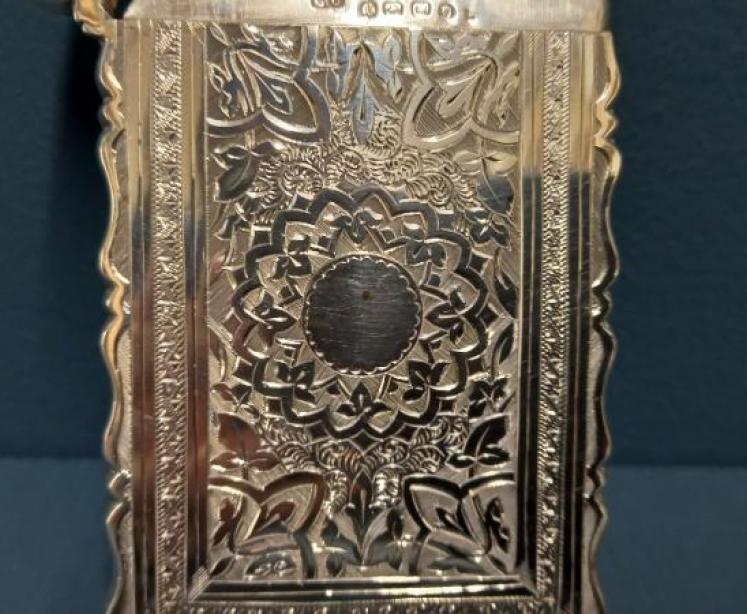 Victorian Engraved Silver Card Case - Image 3
