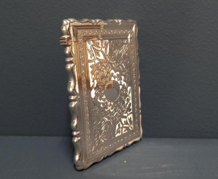 Victorian Engraved Silver Card Case - Image 4