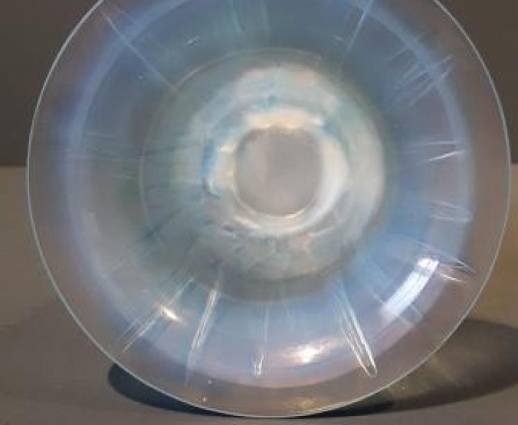 Rene Lalique Eucalyptus Flared Neck Vase - Image 7