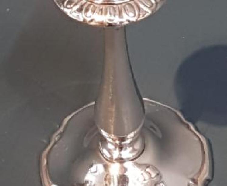 Walker and Hall Cast Silver Taper Stick - Image 5