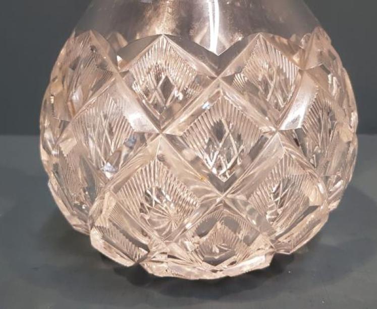 George V Silver Mounted Crystal Decanter - Image 4