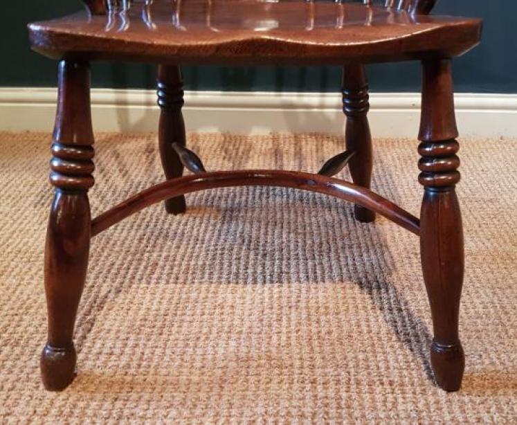Early Victorian Yew Wood Windsor Chair - Image 7